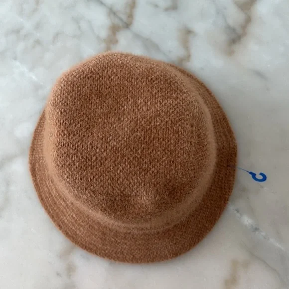 David and Young Teddy Bucket Hat Camel Dark Beige NWOT - Picture 13 of 14